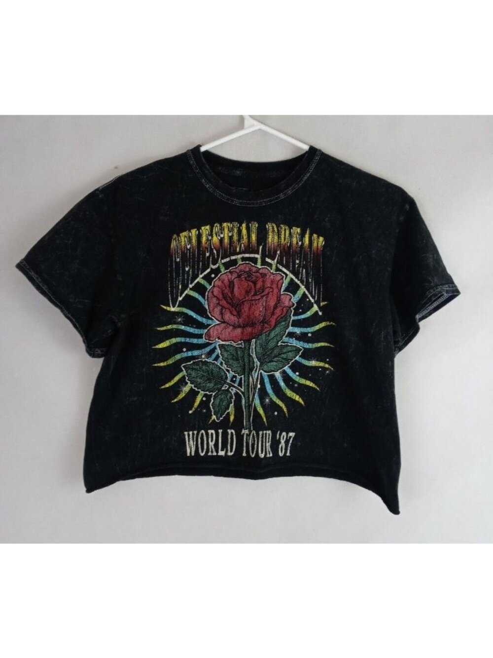 Fifth Sun Celestial Dreams World Tour '87 Cropped T-Shirt Size Medium